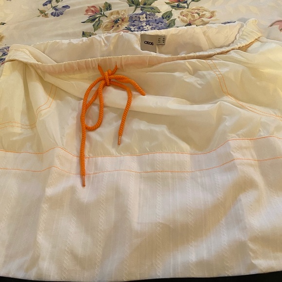 Atheletic skirt - Picture 3 of 7